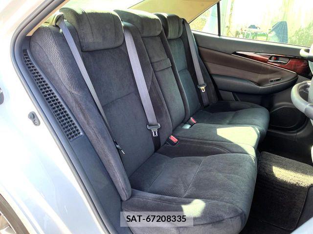 Toyota CROWN SEDAN 2017-11 6263662-11