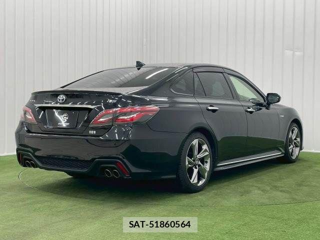 Toyota CROWN SEDAN 2018-07 6276033-15