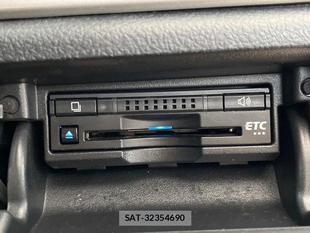 Toyota CROWN SEDAN 2015-11 6303472-7
