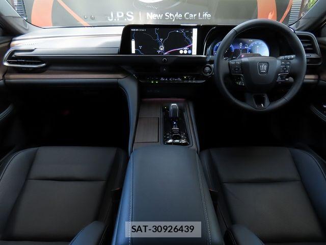 Toyota CROWN SEDAN 2025-07 6303447-2