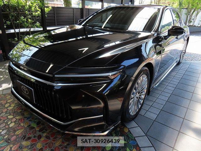 Toyota CROWN SEDAN 2025-07 6303447-5