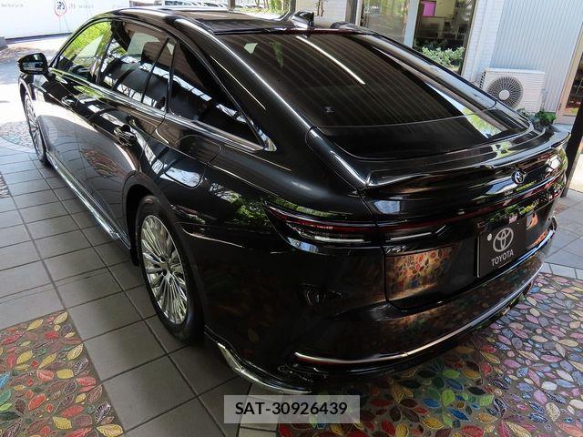 Toyota CROWN SEDAN 2025-07 6303447-8