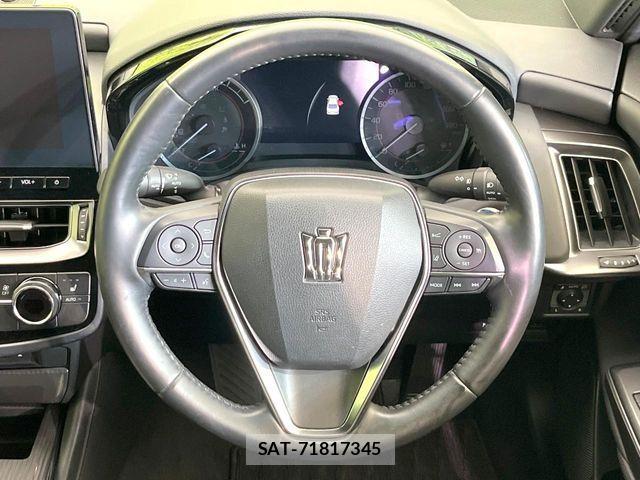 Toyota CROWN SEDAN 2021-03 6496305-10