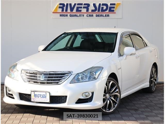 Toyota CROWN SEDAN 2009-12 6496339-0