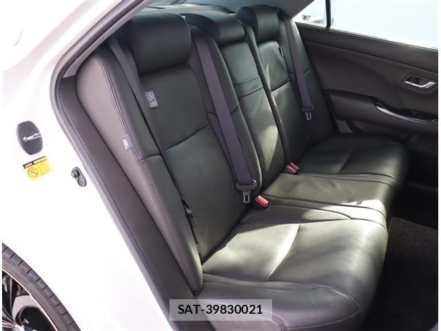 Toyota CROWN SEDAN 2009-12 6496339-17