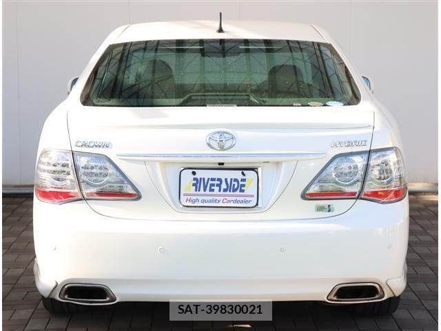 Toyota CROWN SEDAN 2009-12 6496339-22
