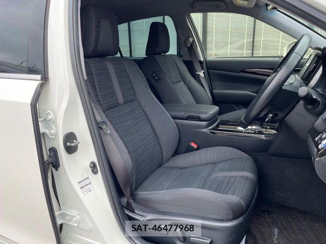 Toyota CROWN SEDAN 2016-02 6525852-7