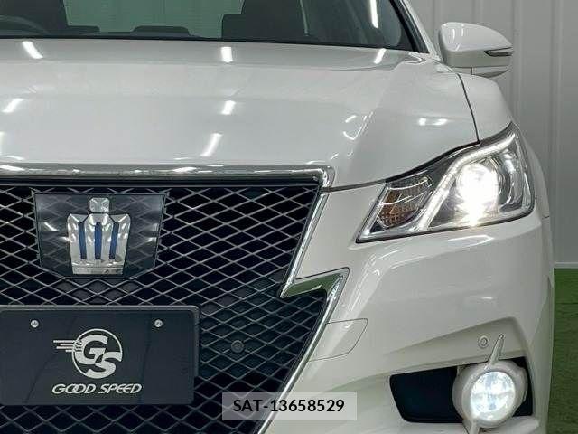 Toyota CROWN SEDAN 2013-03 6544554-17