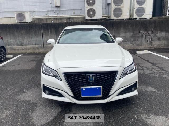 Toyota CROWN SEDAN 2019-09 6611242-0
