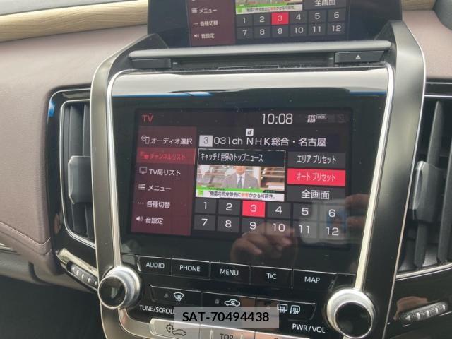 Toyota CROWN SEDAN 2019-09 6611242-17