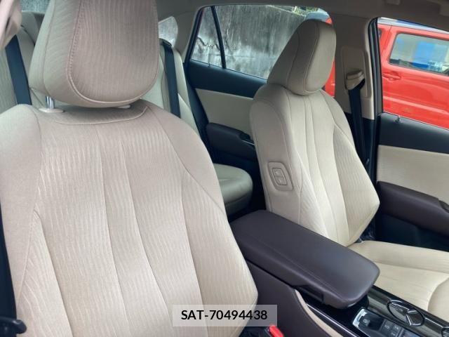 Toyota CROWN SEDAN 2019-09 6611242-8