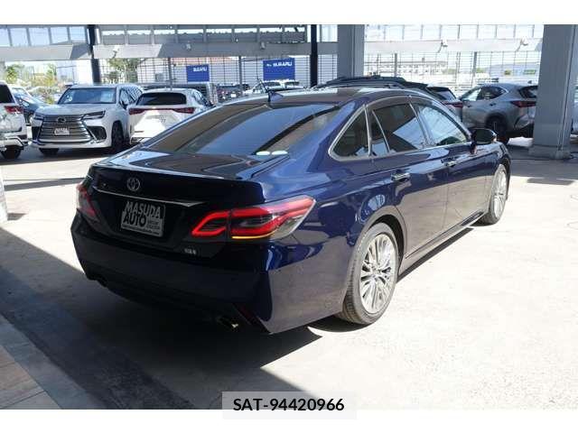 Toyota CROWN SEDAN 2020-09 6611232-6