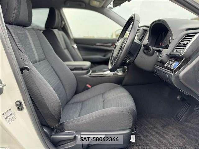 Toyota CROWN SEDAN 2016-02 6611239-15