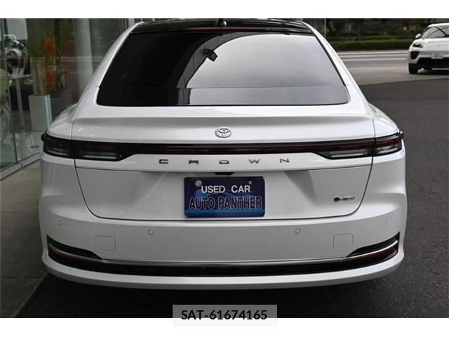 Toyota CROWN SEDAN 2024-08 6611216-3
