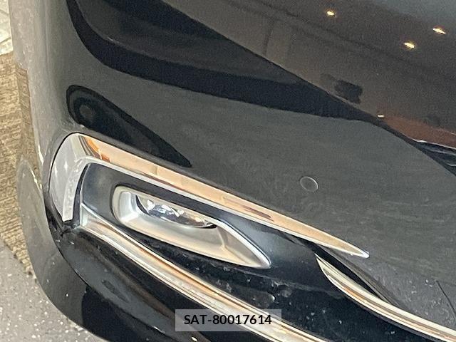 Toyota CROWN SEDAN 2017-03 6611225-28