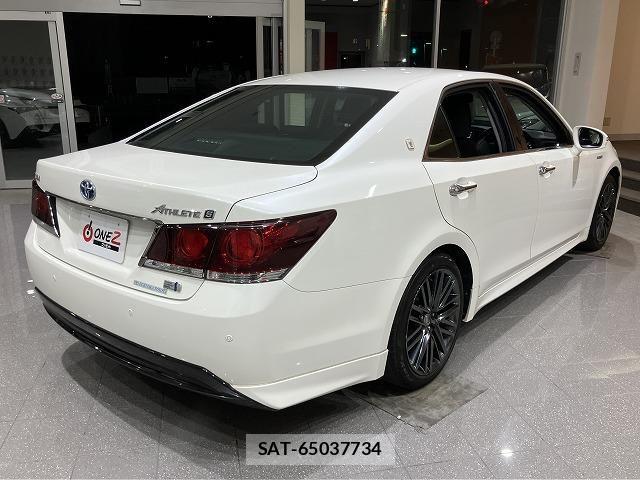 Toyota CROWN SEDAN 2015-08 6611238-19