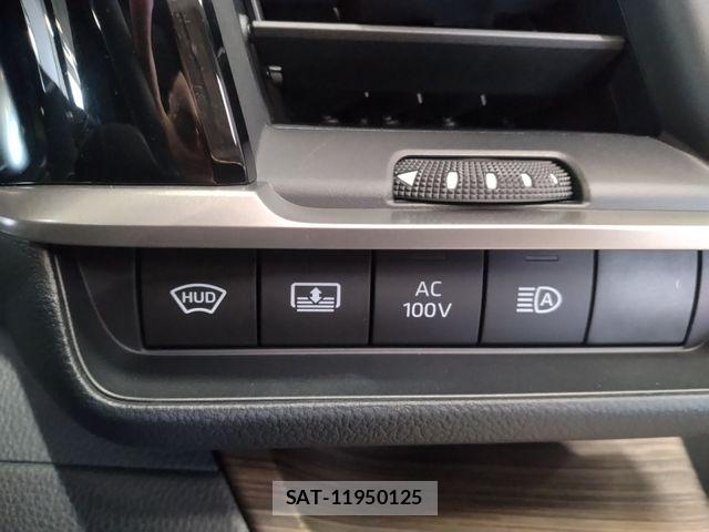 Toyota CROWN SEDAN 2026-01 6611215-17