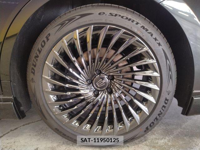 Toyota CROWN SEDAN 2026-01 6611215-6