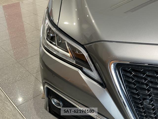Toyota CROWN SEDAN 2020-12 6611219-25