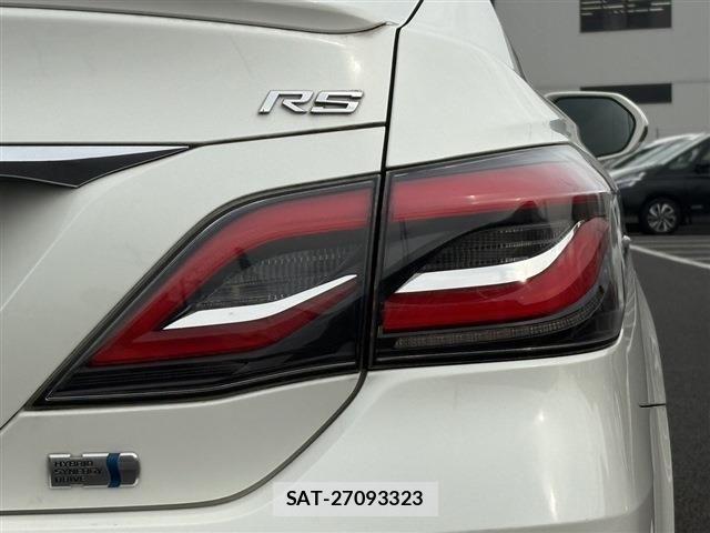 Toyota CROWN SEDAN 2019-01 6611234-11