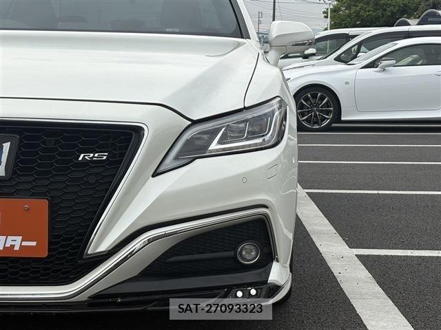 Toyota CROWN SEDAN 2019-01 6611234-23
