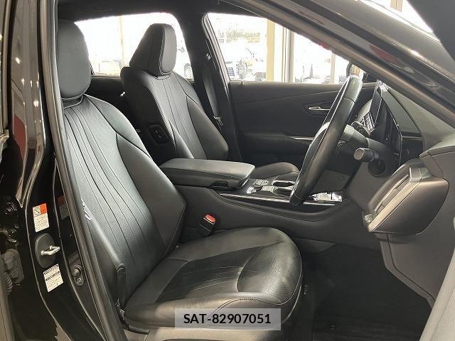 Toyota CROWN SEDAN 2022-03 6611218-29