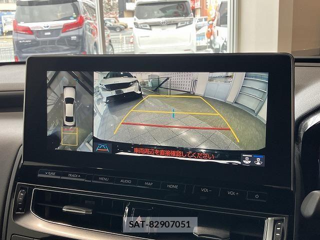 Toyota CROWN SEDAN 2022-03 6611218-3