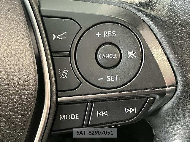 Toyota CROWN SEDAN 2022-03 6611218-6