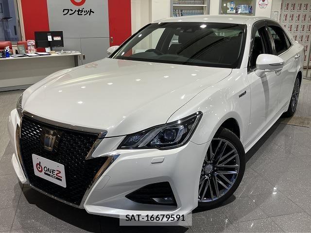Toyota CROWN SEDAN 2017-02 6611222-14
