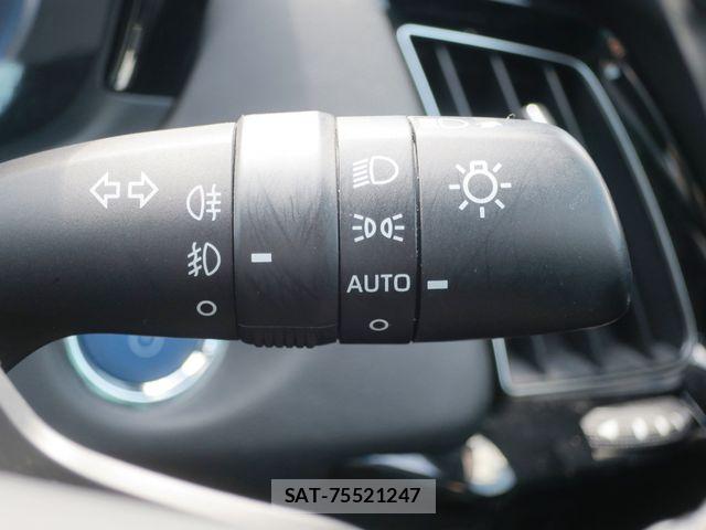 Toyota CROWN SEDAN 2019-09 6611230-21