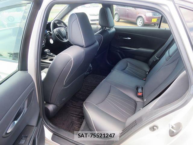 Toyota CROWN SEDAN 2019-09 6611230-7