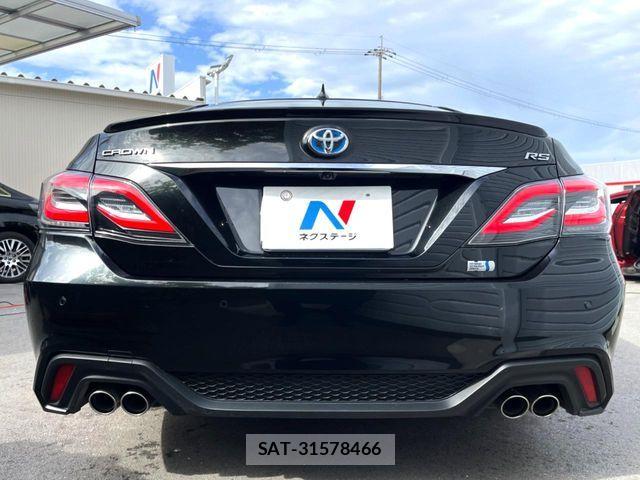 Toyota CROWN SEDAN 2019-07 6641402-17
