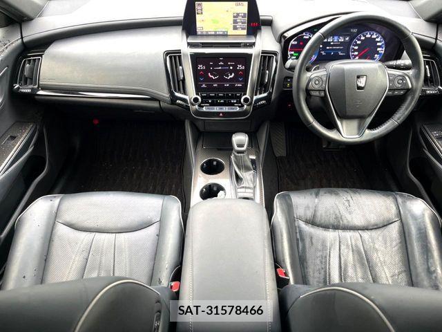 Toyota CROWN SEDAN 2019-07 6641402-1