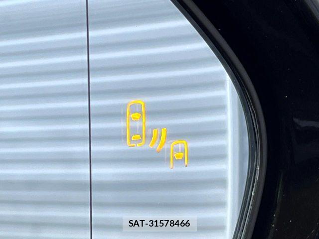 Toyota CROWN SEDAN 2019-07 6641402-5