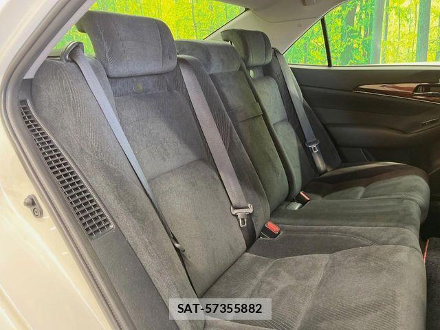 Toyota CROWN SEDAN 2015-03 6641411-8