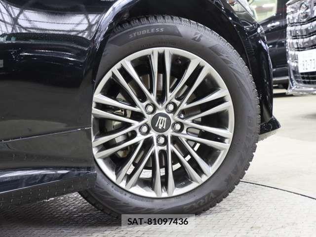Toyota CROWN SEDAN 2021-03 6641405-19