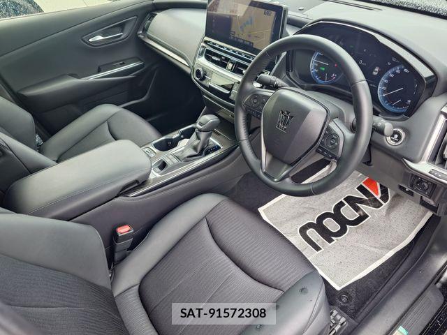 Toyota CROWN SEDAN 2021-06 6670972-9