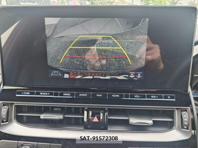 Toyota CROWN SEDAN 2021-06 6670972-14