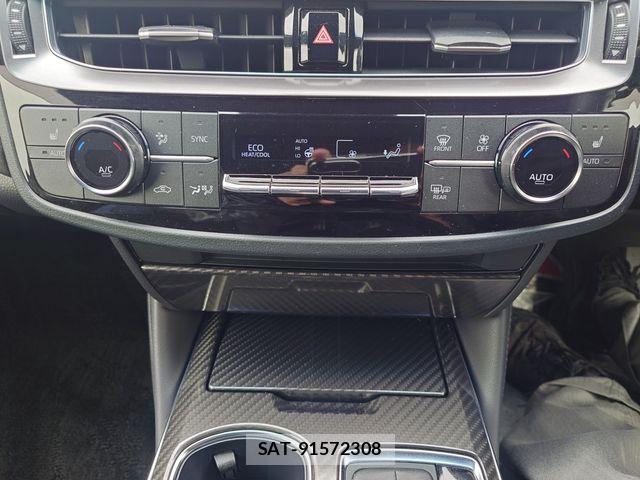 Toyota CROWN SEDAN 2021-06 6670972-15