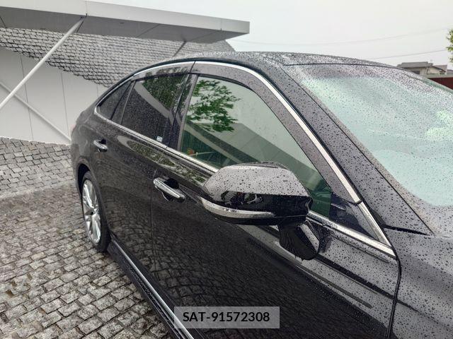 Toyota CROWN SEDAN 2021-06 6670972-3