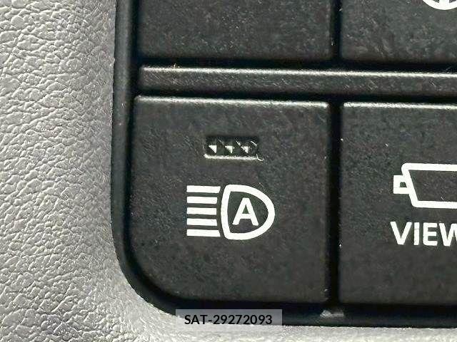 Toyota CROWN SEDAN 2018-09 6670974-11