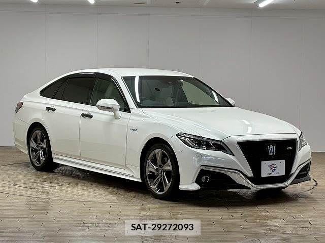 Toyota CROWN SEDAN 2018-09 6670974-13