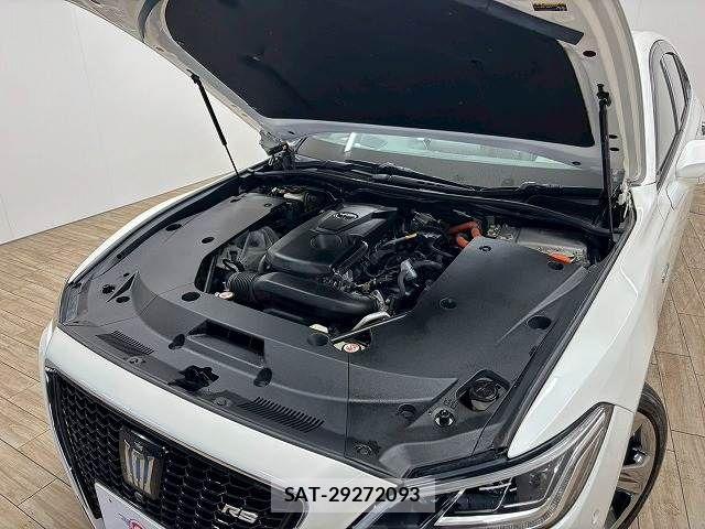 Toyota CROWN SEDAN 2018-09 6670974-17