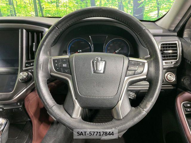 Toyota CROWN SEDAN 2013-03 6670980-11