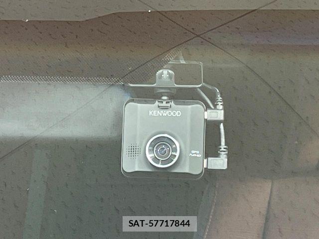 Toyota CROWN SEDAN 2013-03 6670980-5