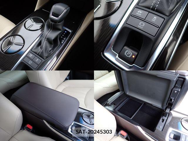 Toyota CROWN SEDAN 2018-11 6670976-11