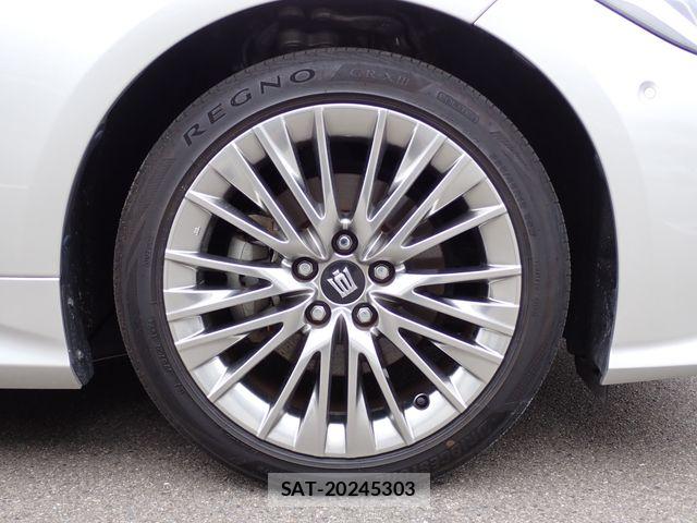 Toyota CROWN SEDAN 2018-11 6670976-19