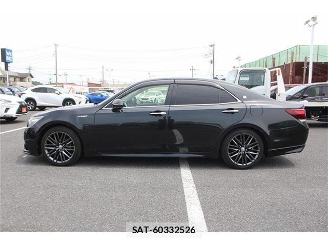 Toyota CROWN SEDAN 2015-02 6670982-10