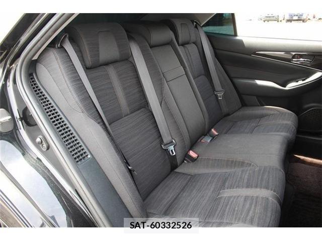 Toyota CROWN SEDAN 2015-02 6670982-21