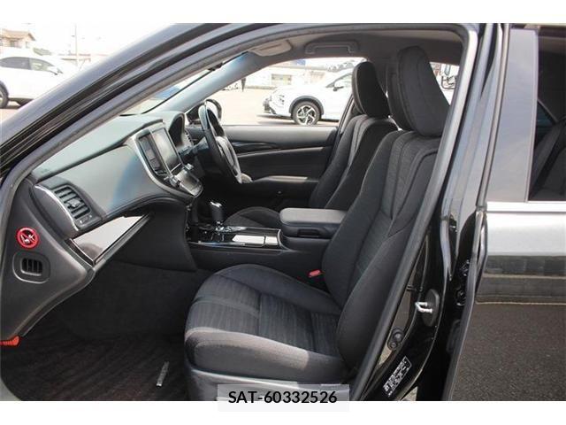 Toyota CROWN SEDAN 2015-02 6670982-23